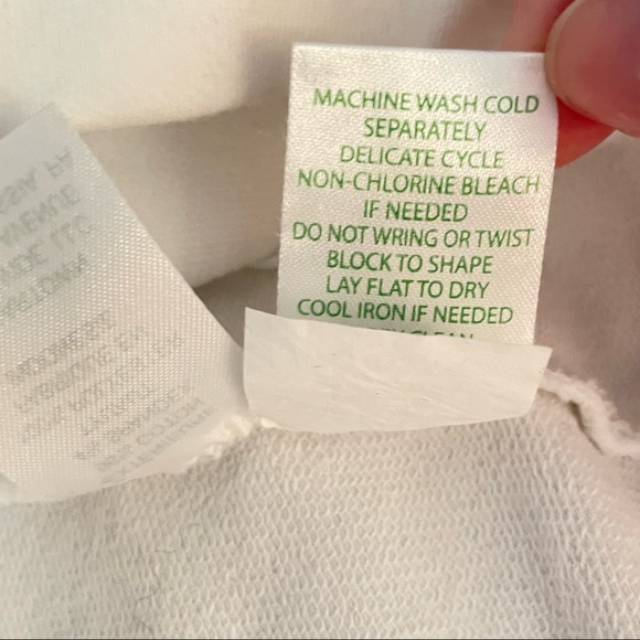 Lilly Pulitzer Skipper Popover Lace Shoulder - Picture 7 of 9